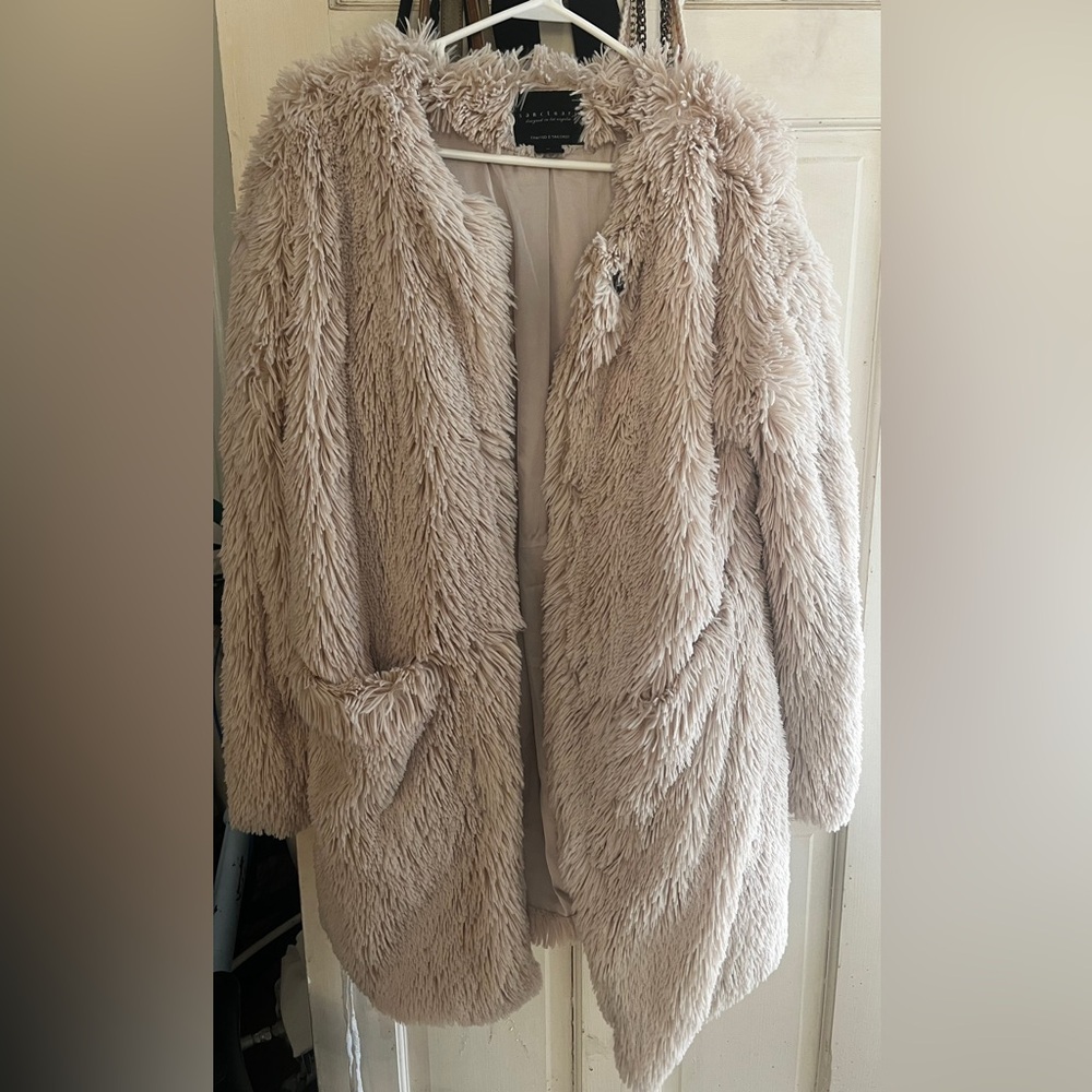 Sanctuary faux fur coat size M